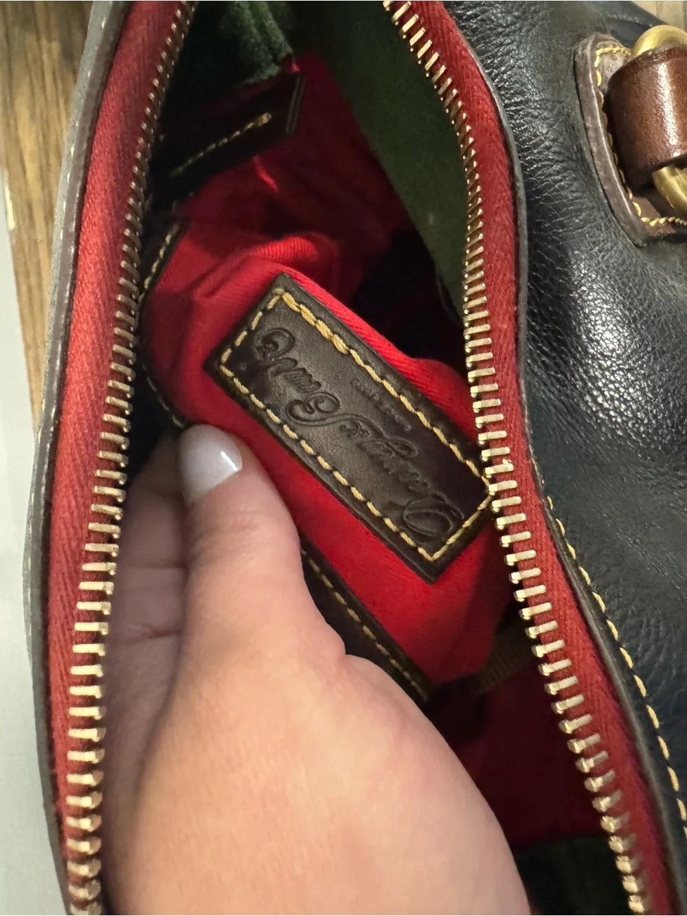 Dooney and Bourke leather satchel bag with crossbody black and brown florentine